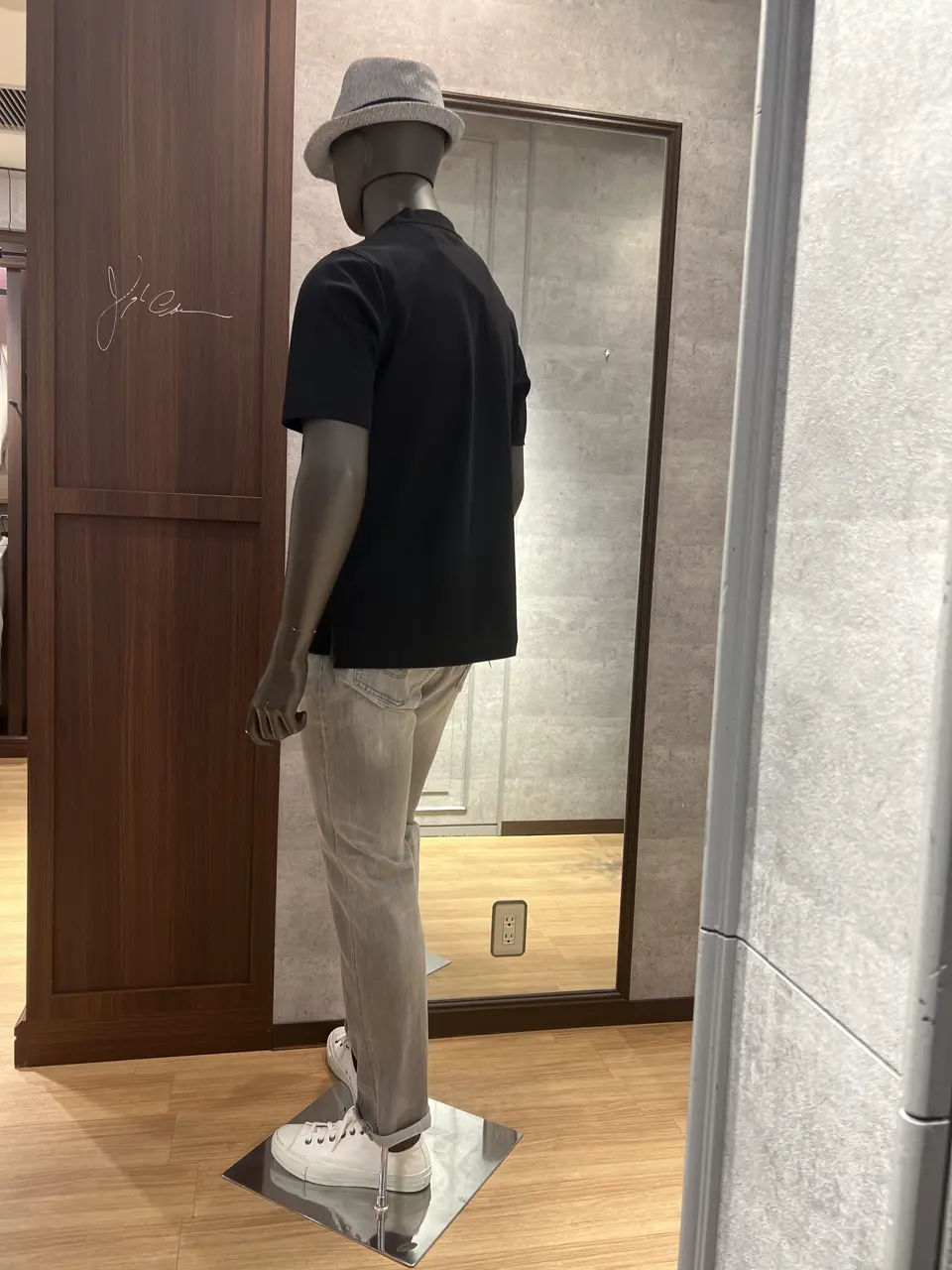 JOSEPH ABBOUD 上條 コーディネート画像