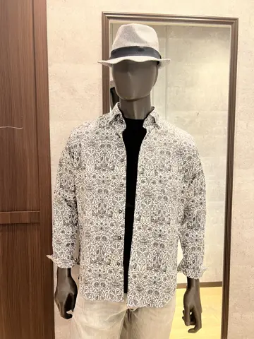 JOSEPH ABBOUD 上條 コーディネート画像