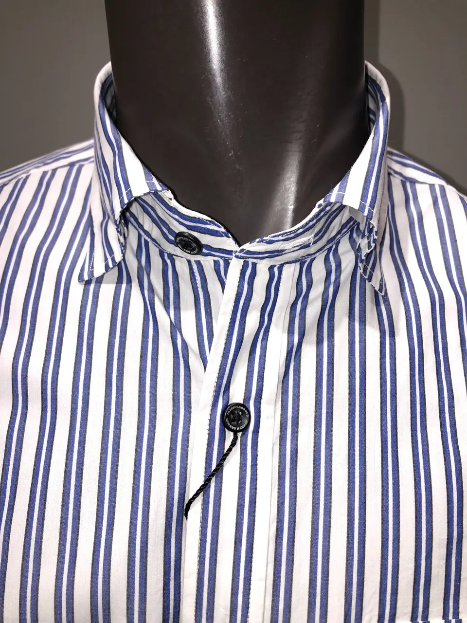 JOSEPH ABBOUD 川田 コーディネート画像