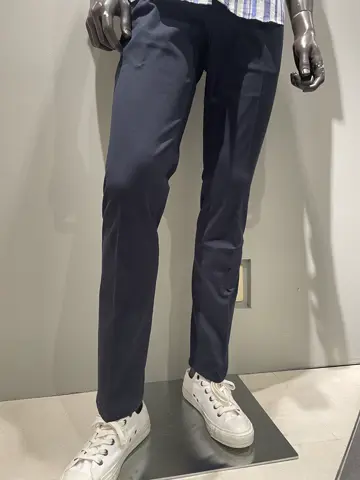 JOSEPH ABBOUD 伊津野 コーディネート画像