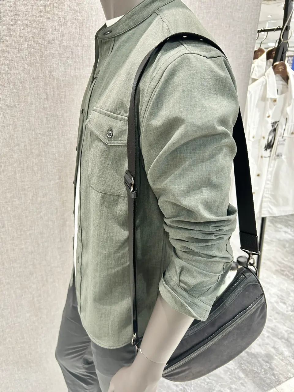 JOSEPH ABBOUD 上田 コーディネート画像