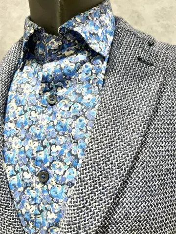 JOSEPH ABBOUD 二澤 コーディネート画像