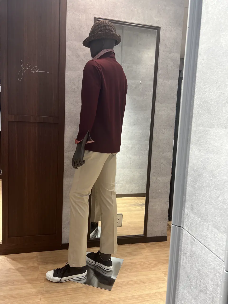 JOSEPH ABBOUD 上條 コーディネート画像