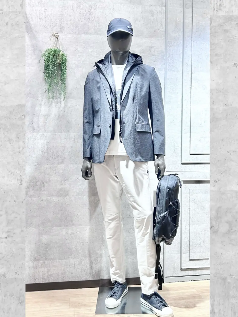 JOSEPH ABBOUD MOUNTAIN 二澤 コーディネート画像