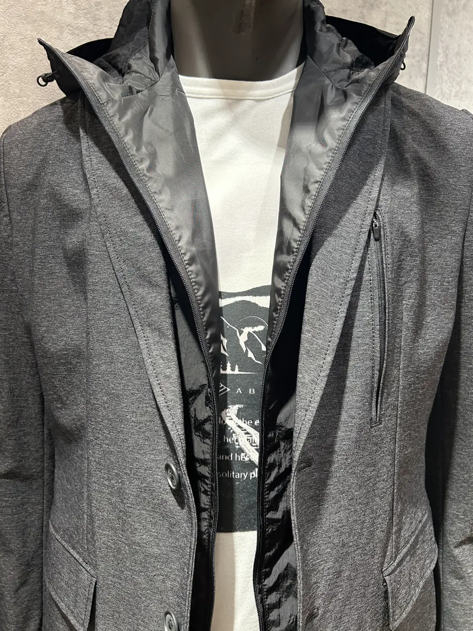 JOSEPH ABBOUD MOUNTAIN 上條 コーディネート画像