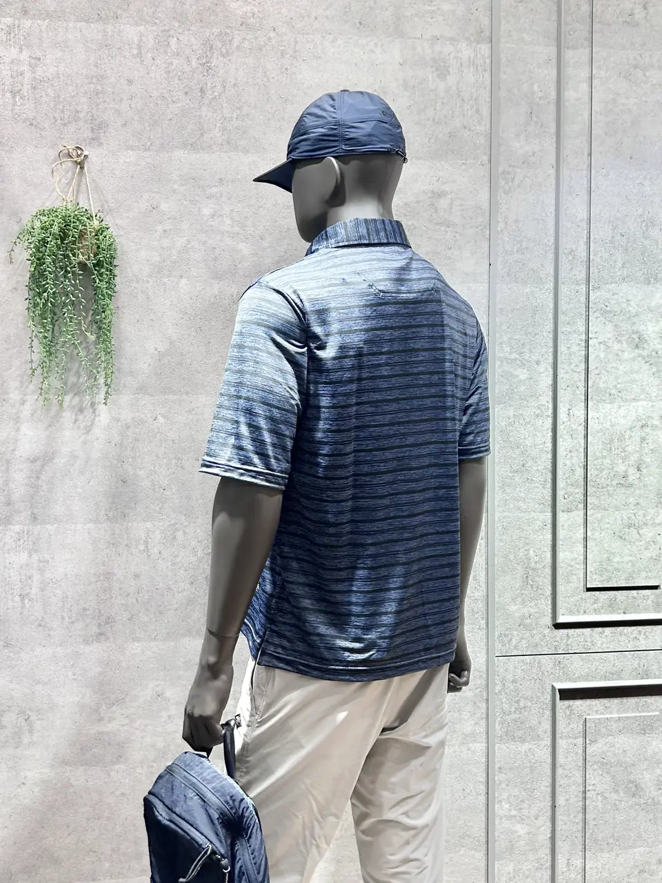 JOSEPH ABBOUD MOUNTAIN 二澤 コーディネート画像