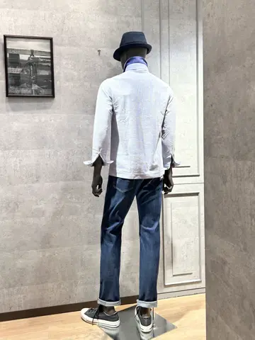 JOSEPH ABBOUD 上條 コーディネート画像