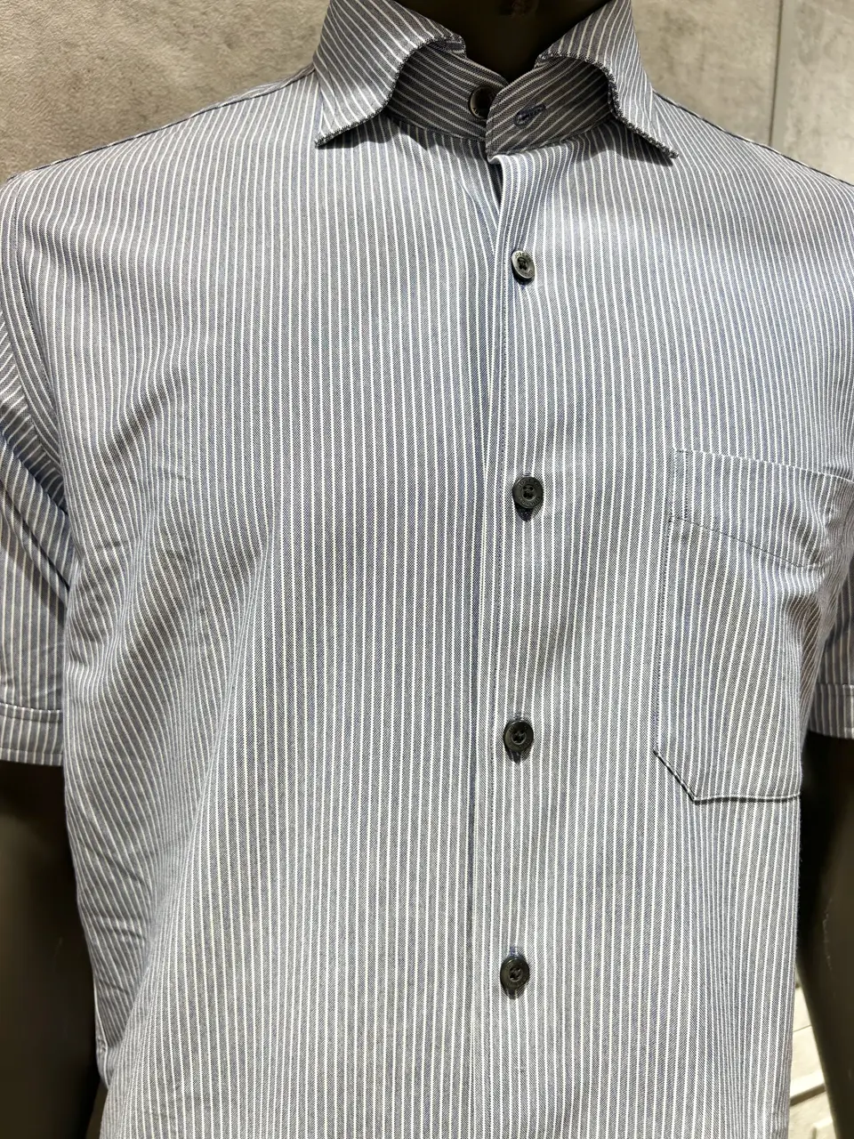 JOSEPH ABBOUD 上條 コーディネート画像