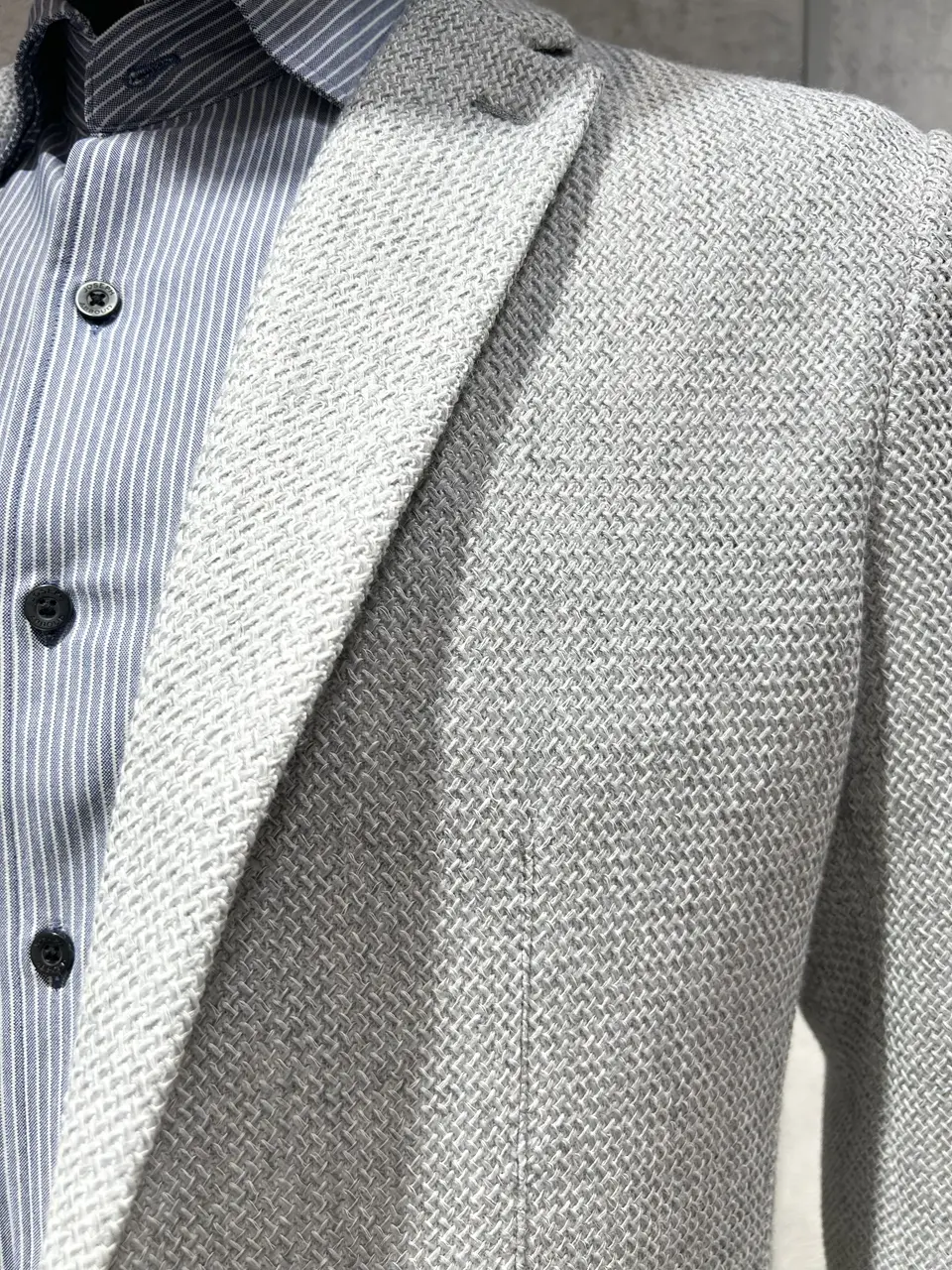 JOSEPH ABBOUD 上條 コーディネート画像