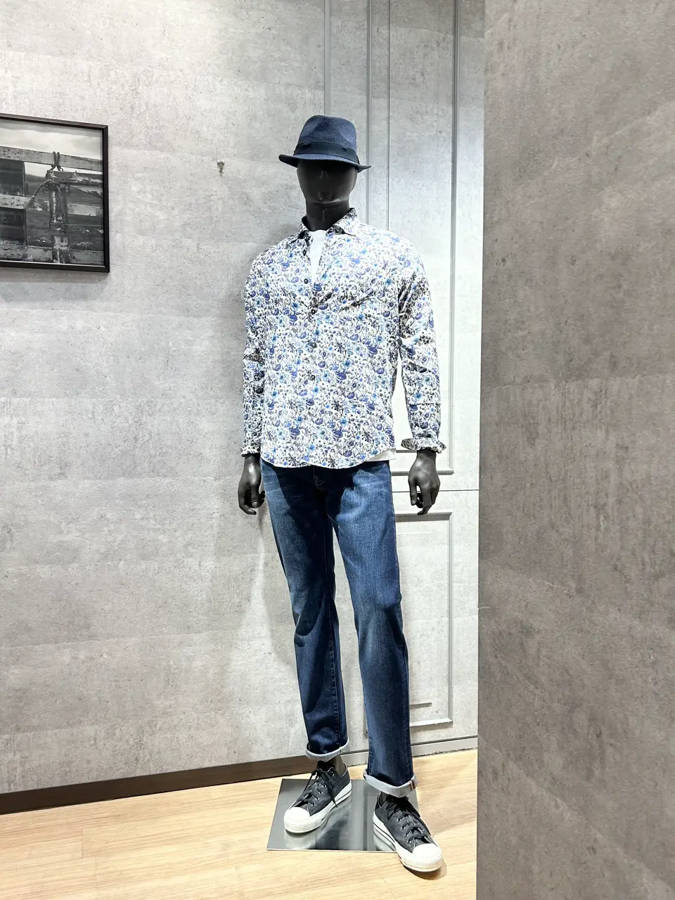 JOSEPH ABBOUD 上條 コーディネート画像