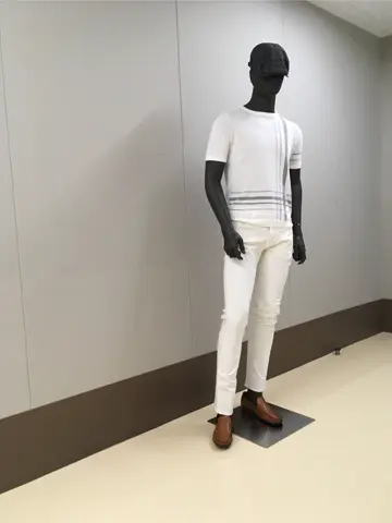 JOSEPH ABBOUD 大坪 コーディネート画像