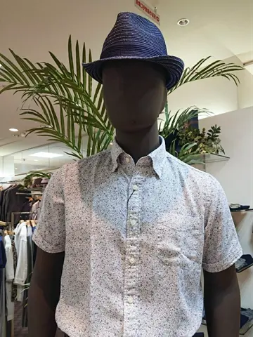 JOSEPH ABBOUD スタッフ コーディネート画像