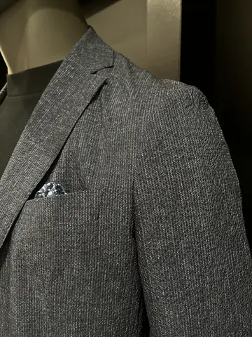 JOSEPH ABBOUD 長塚 コーディネート画像