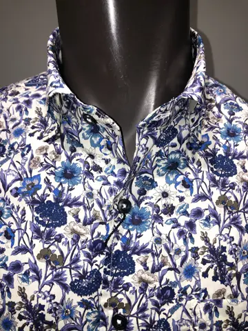 JOSEPH ABBOUD 川田 コーディネート画像