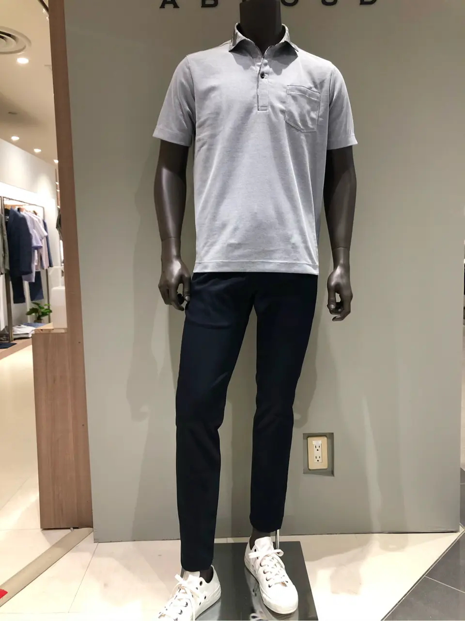 JOSEPH ABBOUD 川田 コーディネート画像