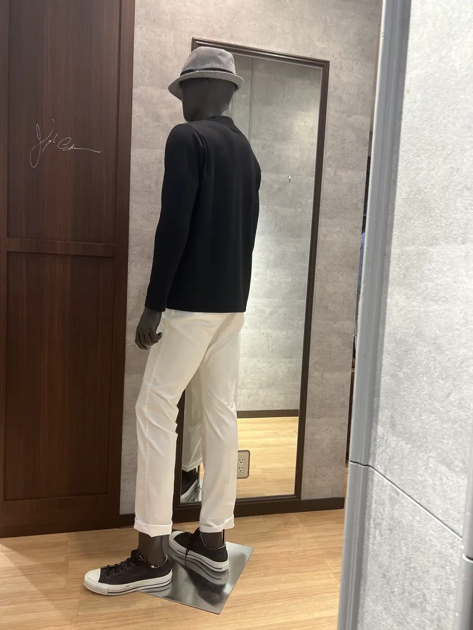 JOSEPH ABBOUD 上條 コーディネート画像