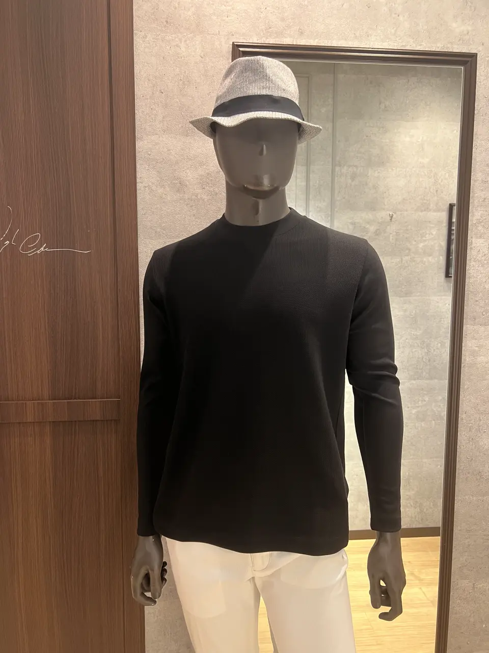 JOSEPH ABBOUD 上條 コーディネート画像