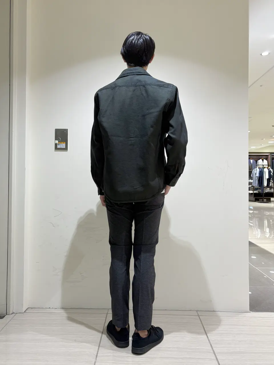 JOSEPH ABBOUD 小沼 コーディネート画像