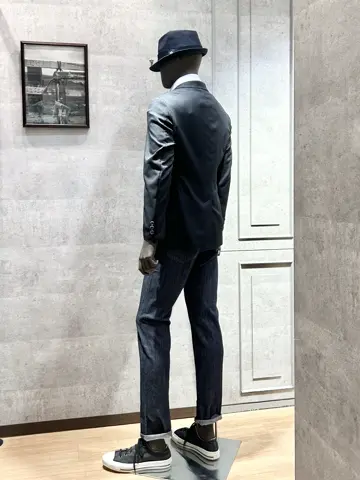 JOSEPH ABBOUD 上條 コーディネート画像