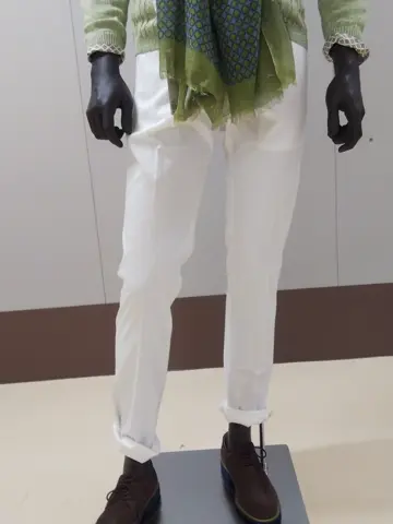 JOSEPH ABBOUD 大久 コーディネート画像