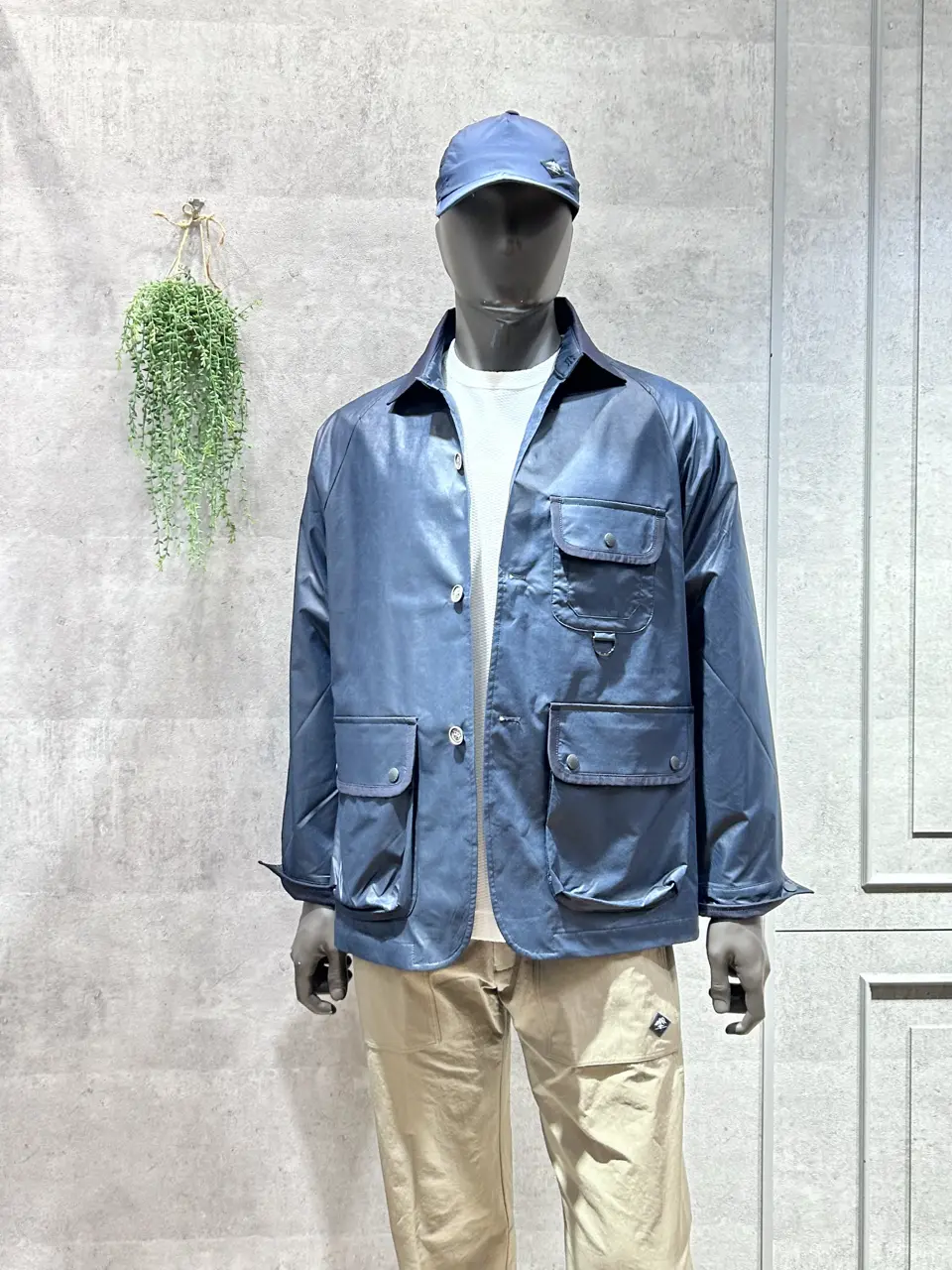 JOSEPH ABBOUD MOUNTAIN 二澤 コーディネート画像