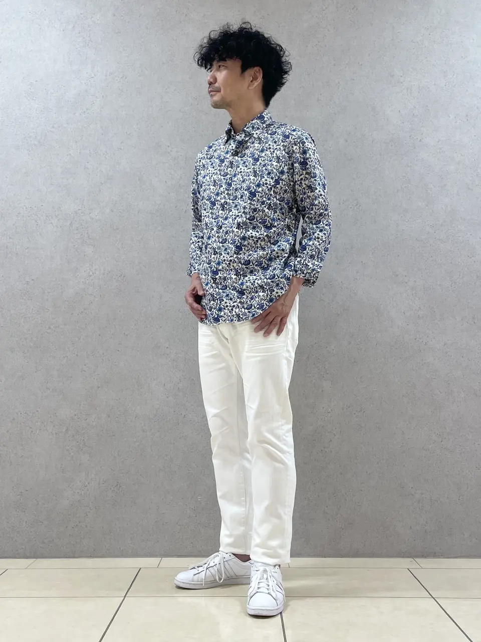 JOSEPH ABBOUD 植岡 コーディネート画像