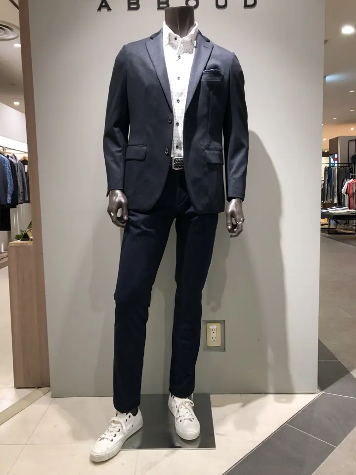 JOSEPH ABBOUD 川田 コーディネート画像