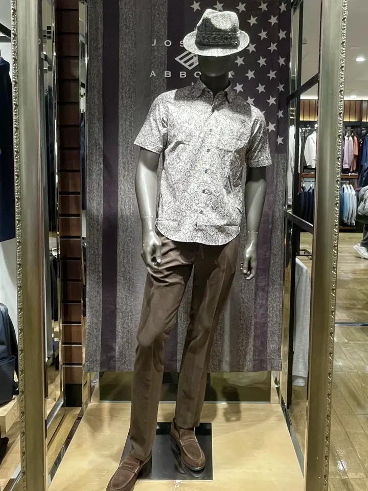 JOSEPH ABBOUD 小田 コーディネート画像