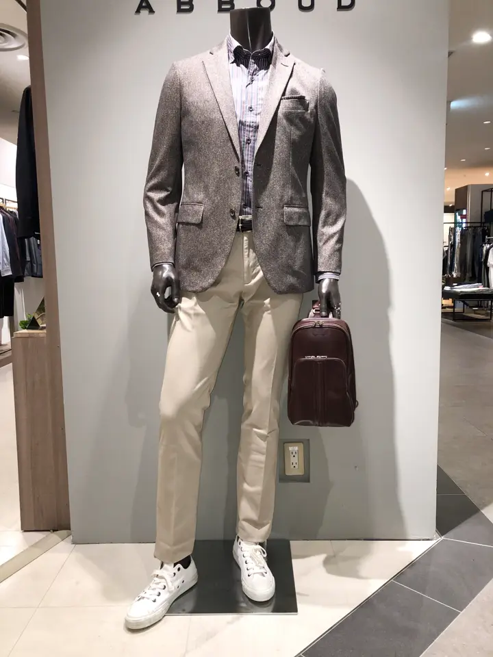 JOSEPH ABBOUD 川田 コーディネート画像