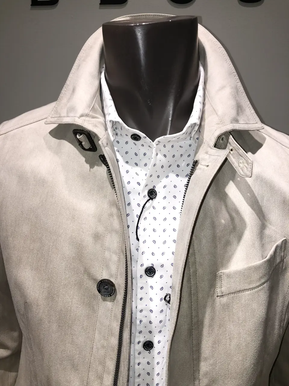 JOSEPH ABBOUD 川田 コーディネート画像