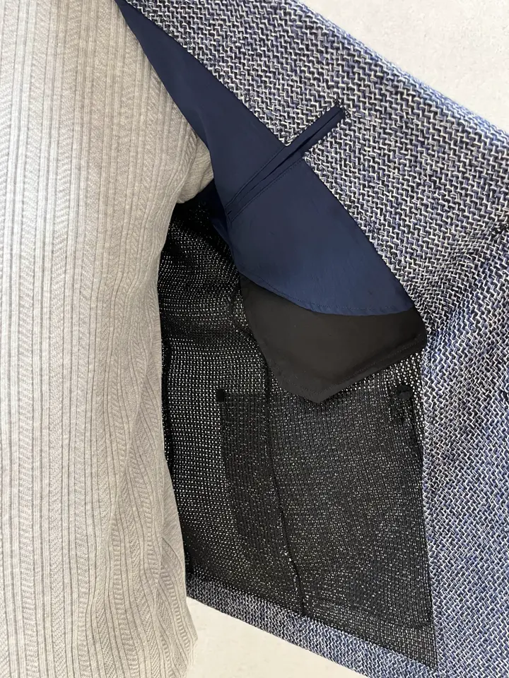 JOSEPH ABBOUD 植岡 コーディネート画像