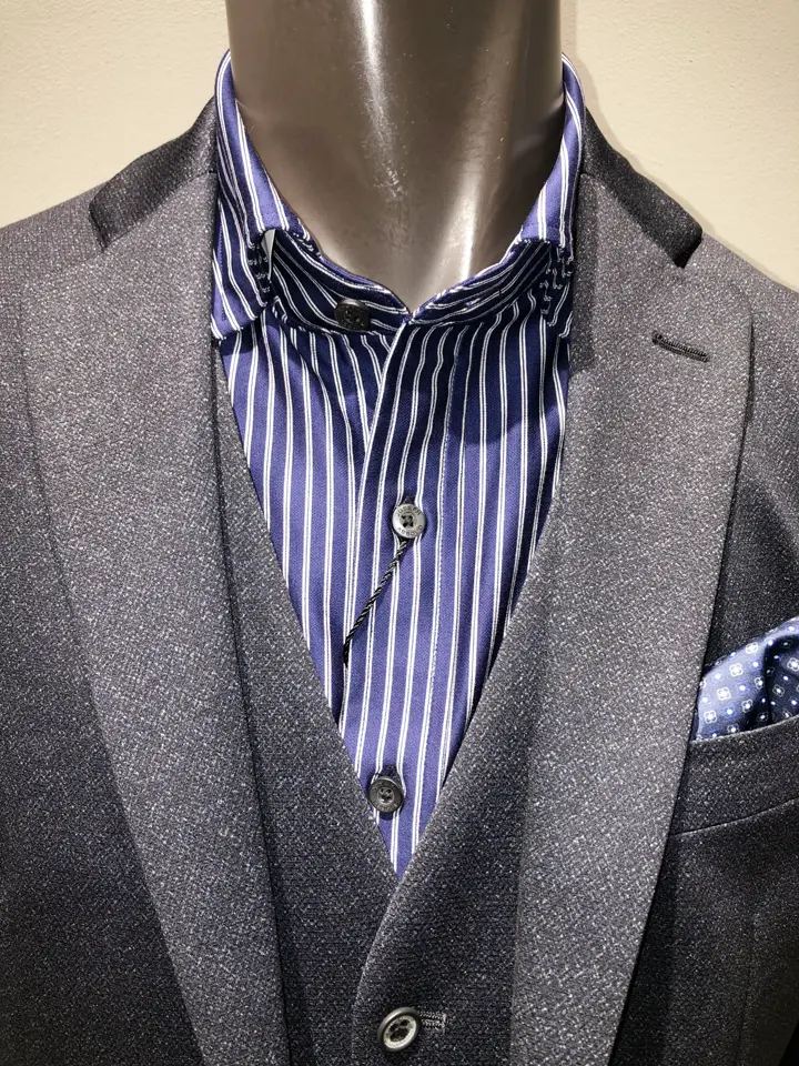 JOSEPH ABBOUD 川田 コーディネート画像