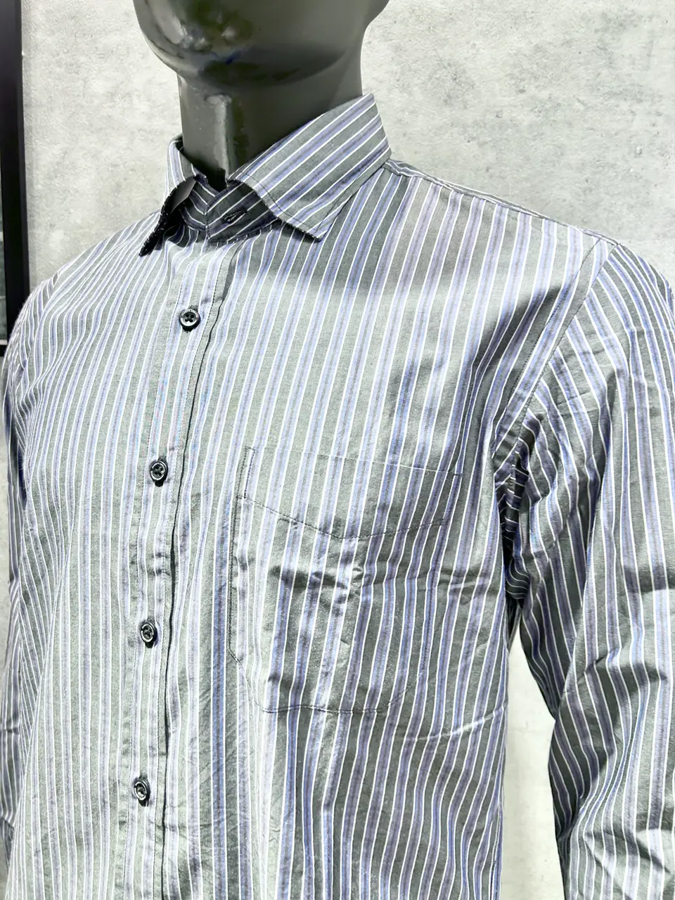 JOSEPH ABBOUD 二澤 コーディネート画像