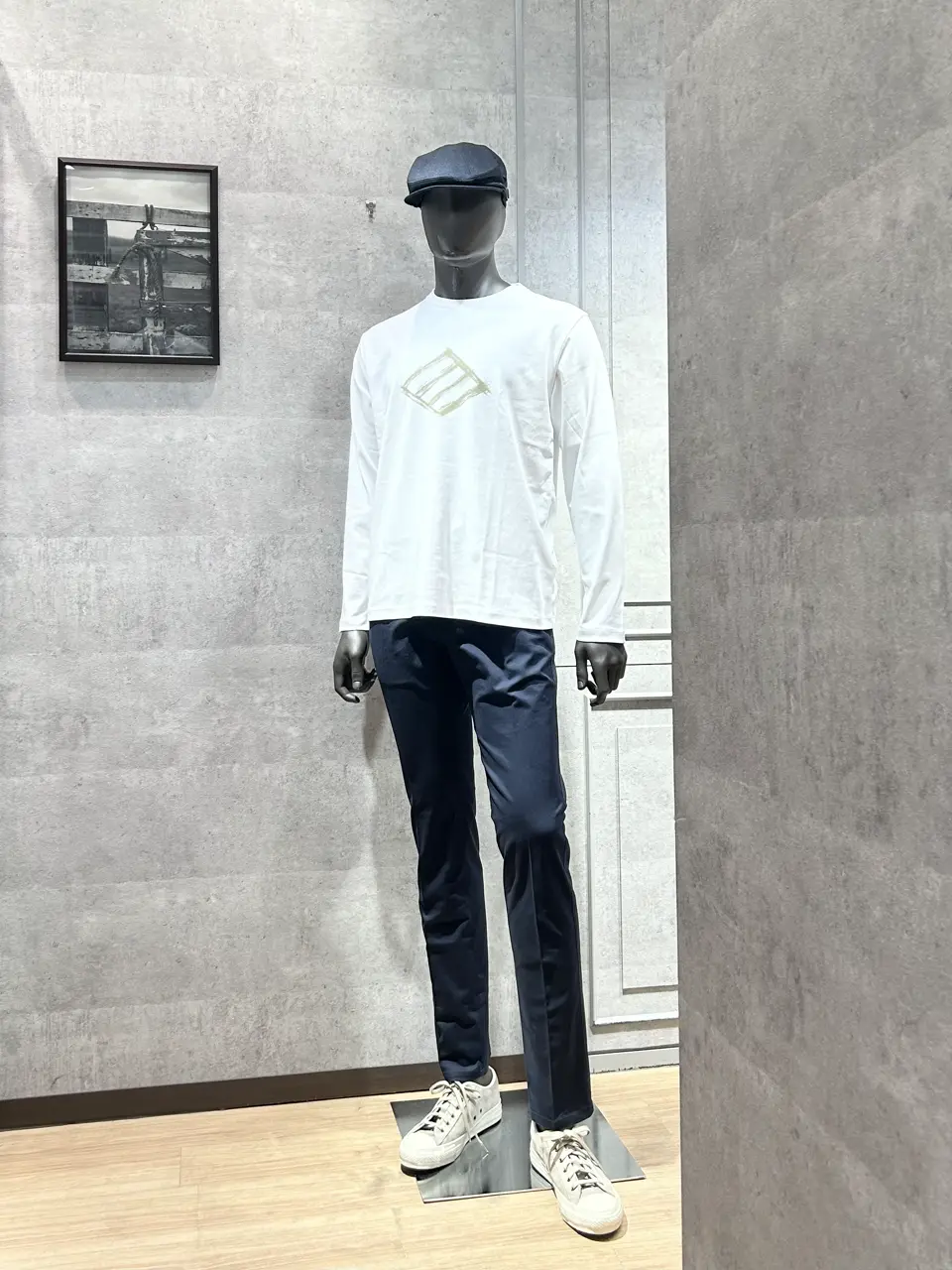 JOSEPH ABBOUD 上條 コーディネート画像