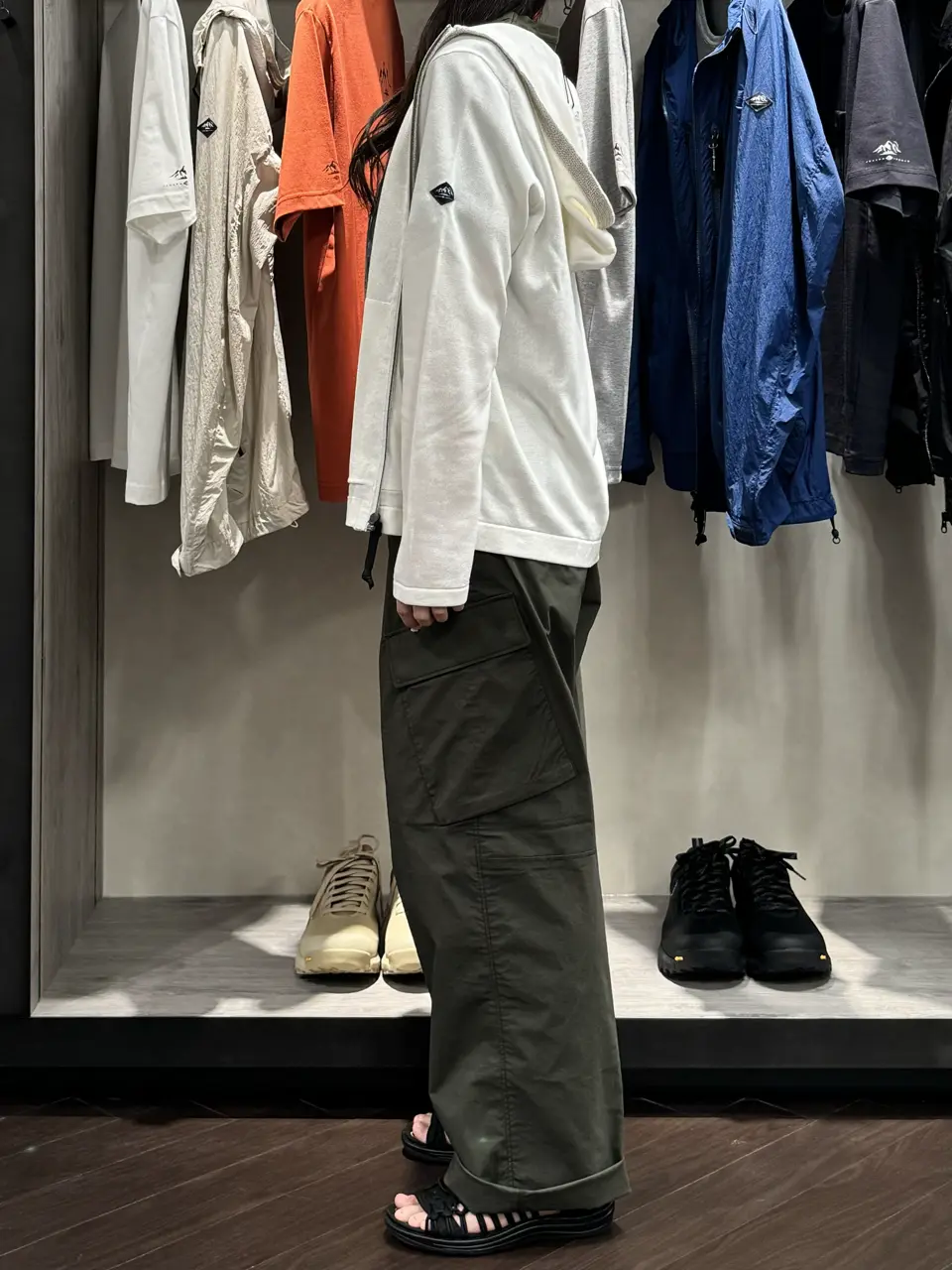 JOSEPH ABBOUD MOUNTAIN 夛田 コーディネート画像