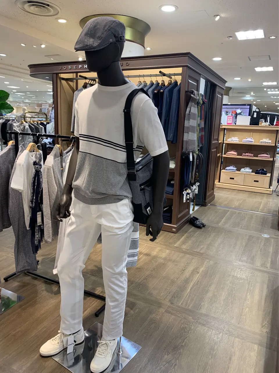  秦 コーディネート画像