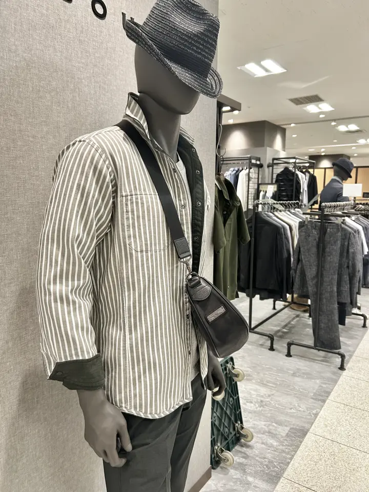 JOSEPH ABBOUD 上田 コーディネート画像