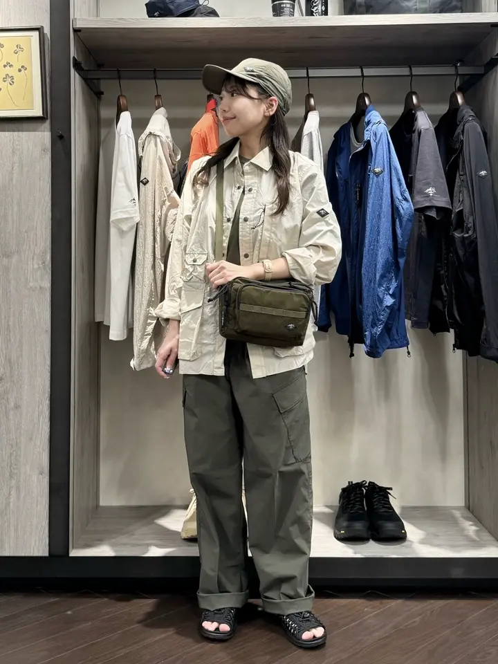 JOSEPH ABBOUD MOUNTAIN 夛田 コーディネート画像