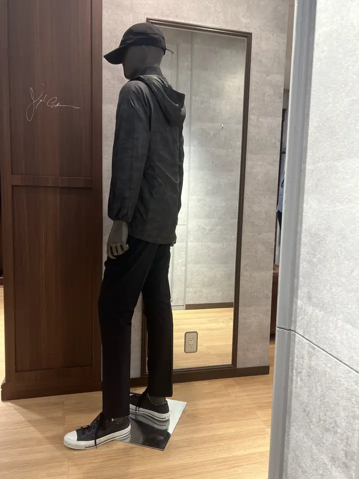 JOSEPH ABBOUD MOUNTAIN 上條 コーディネート画像