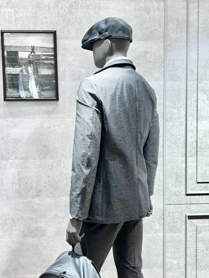 JOSEPH ABBOUD 二澤 コーディネート画像