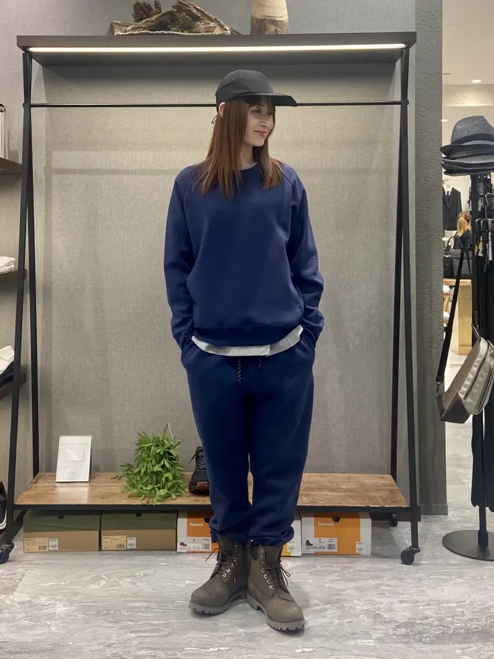 JOSEPH ABBOUD MOUNTAIN たかい　かおり コーディネート画像