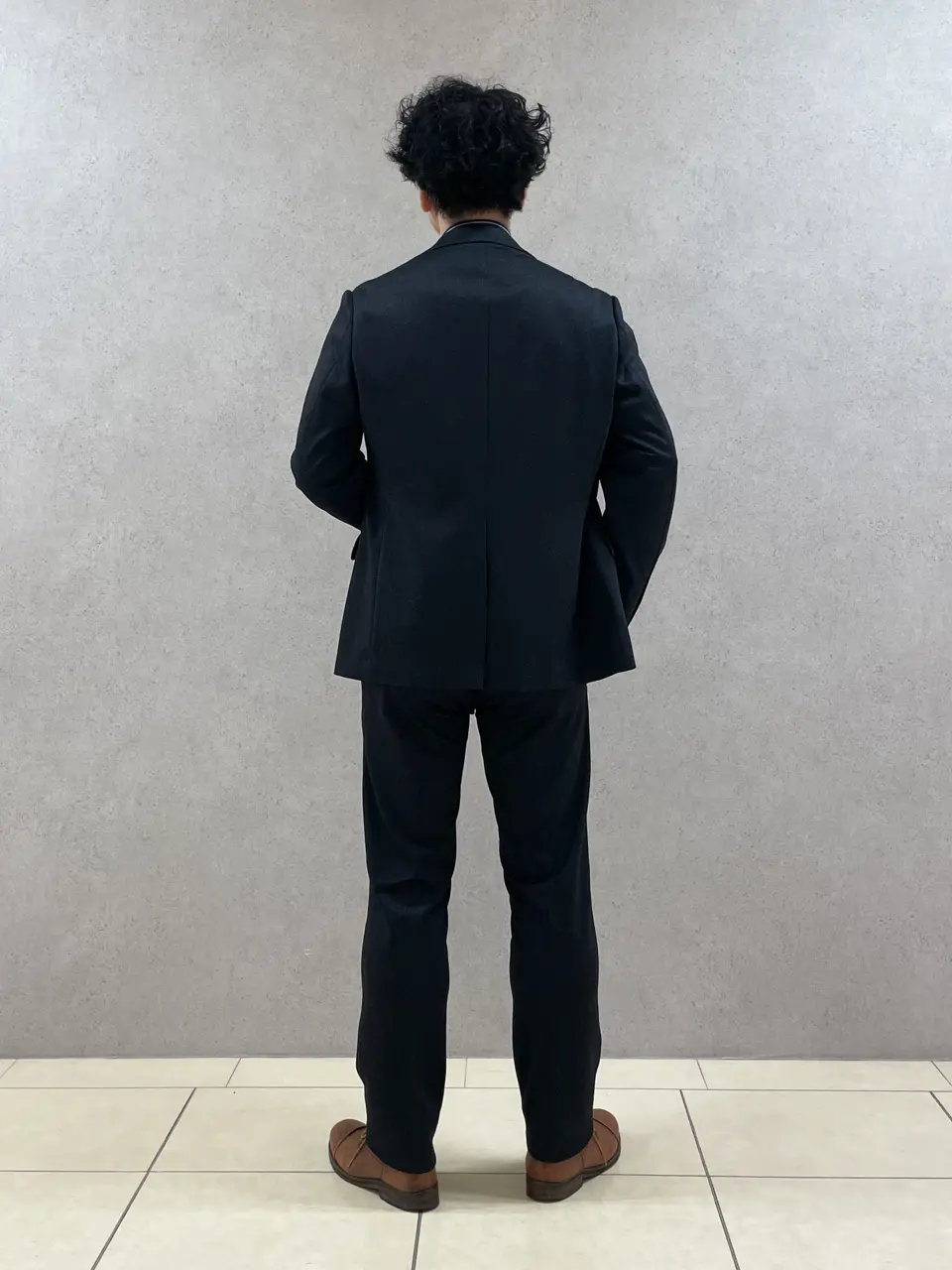 JOSEPH ABBOUD 植岡 コーディネート画像