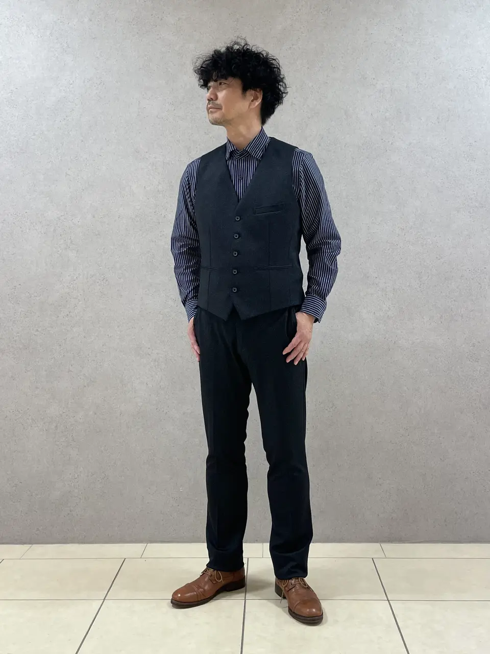 JOSEPH ABBOUD 植岡 コーディネート画像