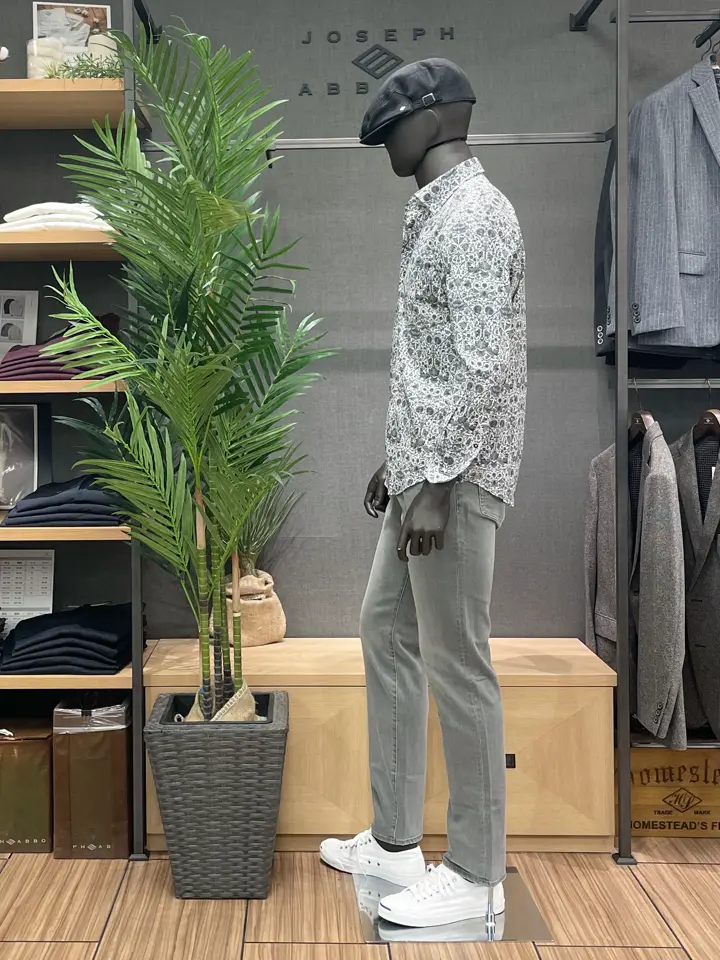 JOSEPH ABBOUD 藤原 コーディネート画像