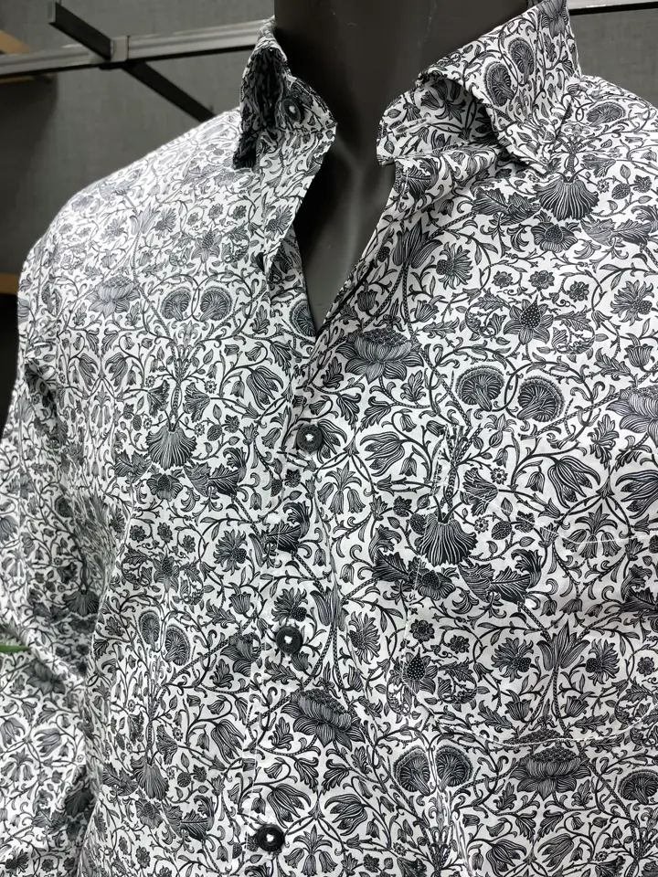 JOSEPH ABBOUD 藤原 コーディネート画像