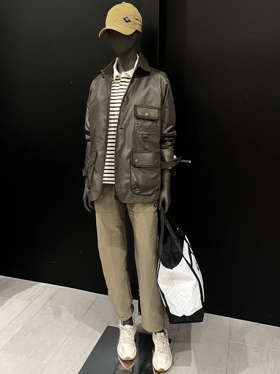 JOSEPH ABBOUD 長塚 コーディネート画像