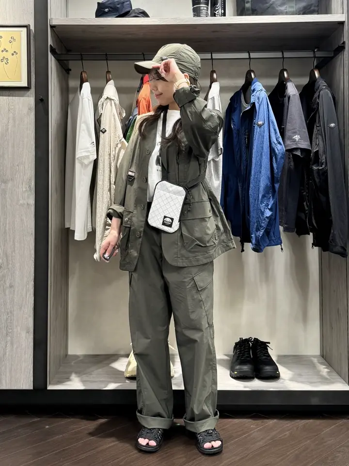 JOSEPH ABBOUD MOUNTAIN 夛田 コーディネート画像