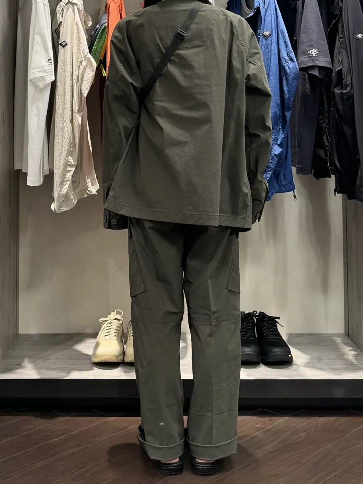JOSEPH ABBOUD MOUNTAIN 夛田 コーディネート画像