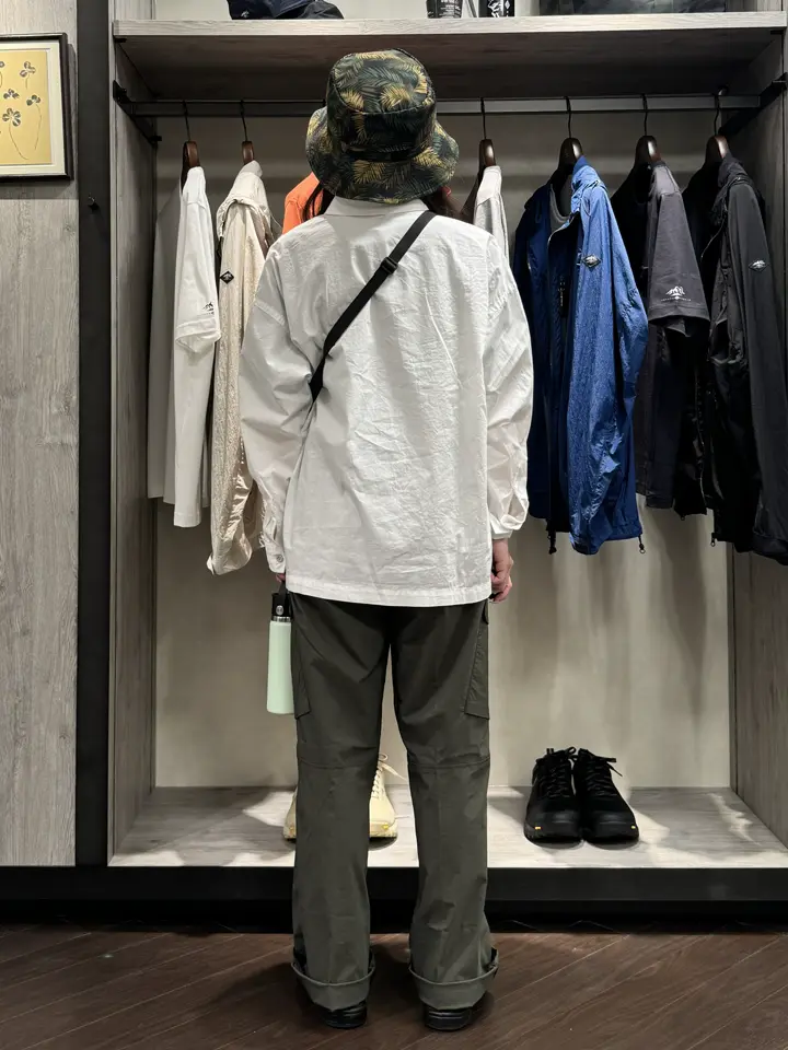 JOSEPH ABBOUD MOUNTAIN 夛田 コーディネート画像