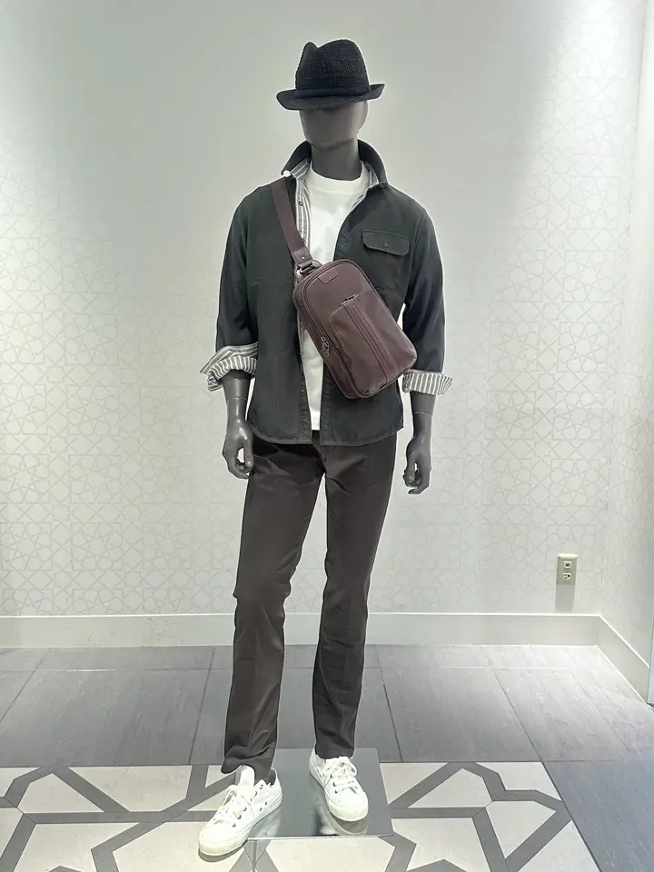 JOSEPH ABBOUD 石川 コーディネート画像